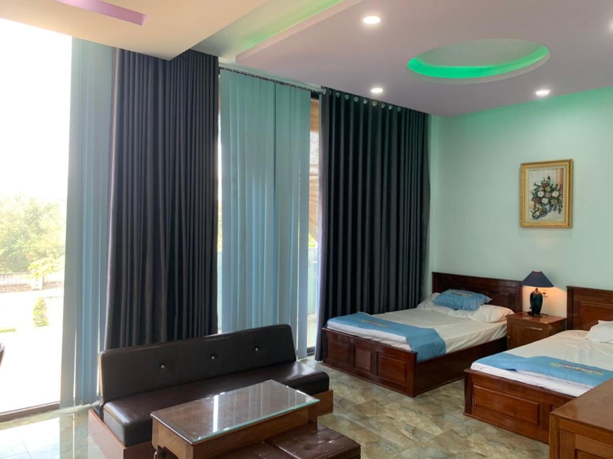 Khach San Nghinh Phong Beach Tuy Hoa Exteriör bild
