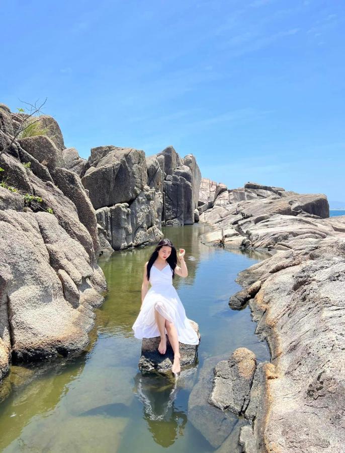 Khach San Nghinh Phong Beach Tuy Hoa Exteriör bild