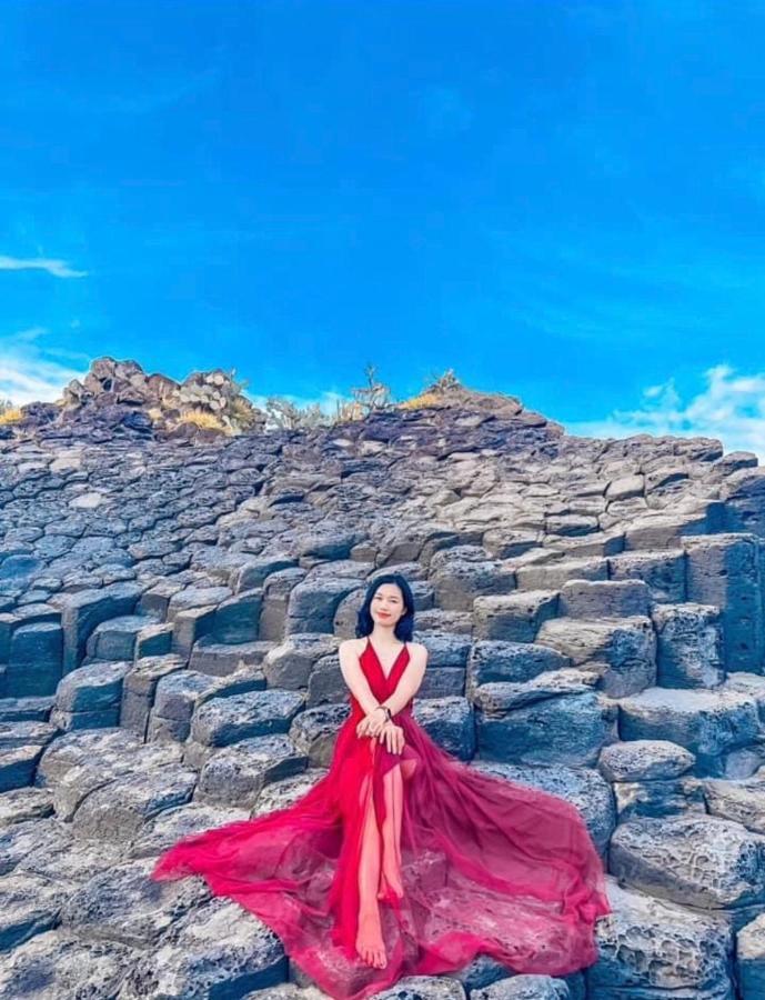 Khach San Nghinh Phong Beach Tuy Hoa Exteriör bild
